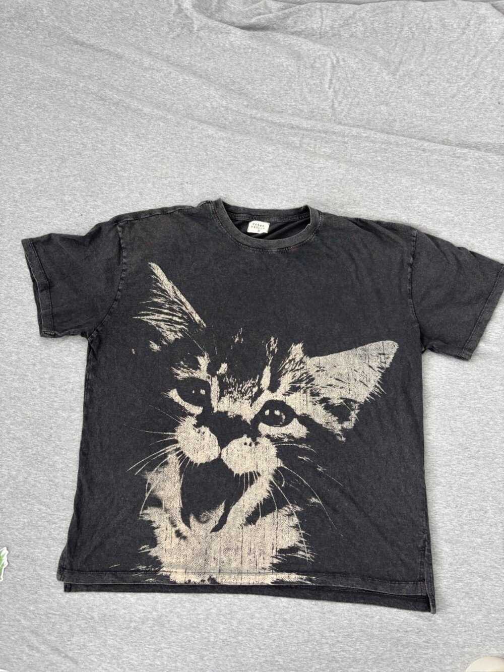 Urban Nation Cat Face Graphic Tee Mens 2X Charcoal Gray Washed Distressed Grunge